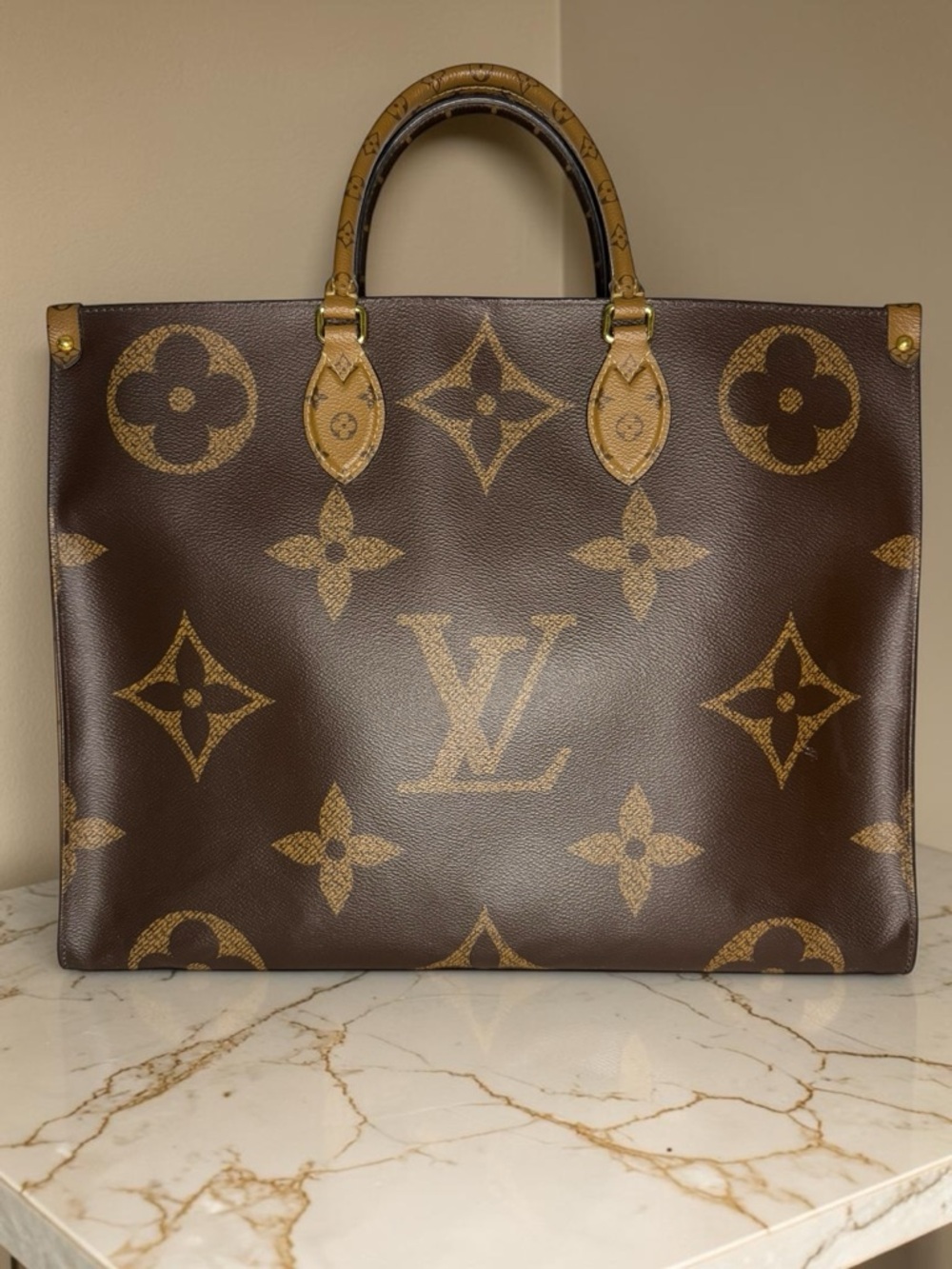 SOLD ✅Louis Vuitton On the Go GM